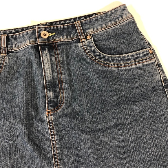 FrenchCuff Stretch Denim Pencil Skirt - Picture 3 of 8